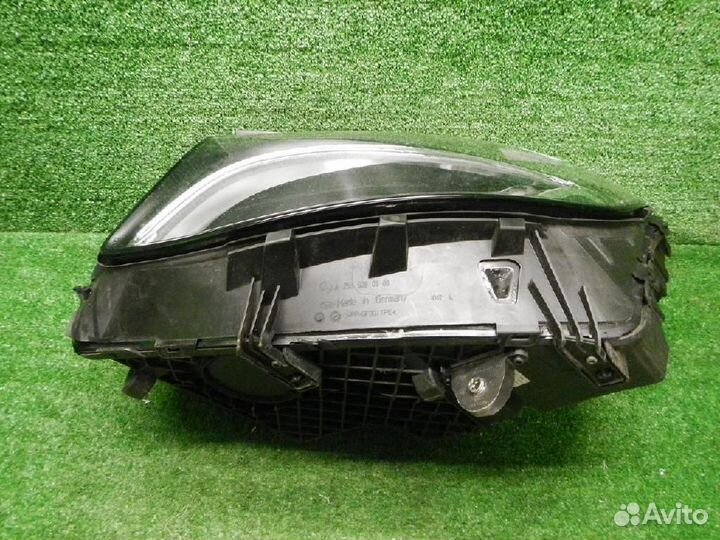 Фара левая Mercedes-Benz GLC