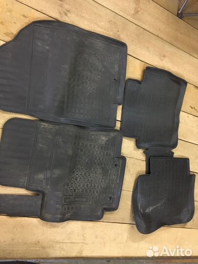 Коврики на hyundai solaris