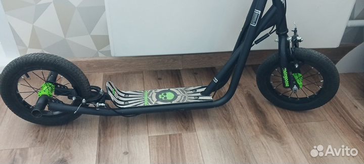 Самокат внедорожный Mongoose Expo 12