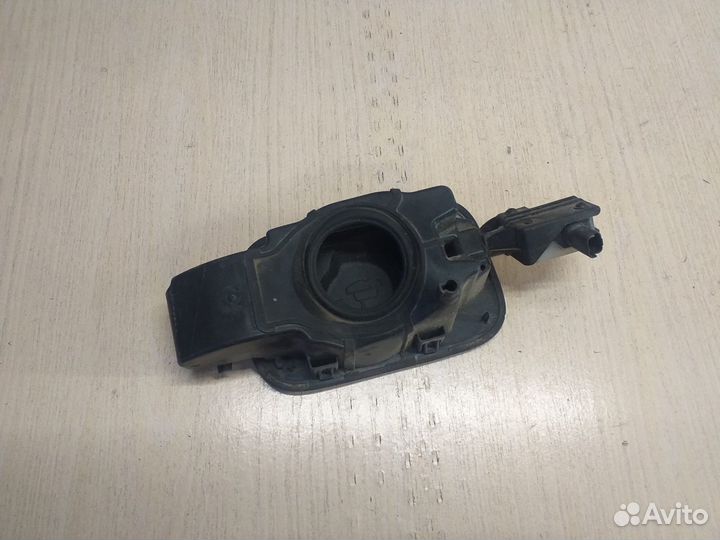 Лючок бензобака Peugeot 508