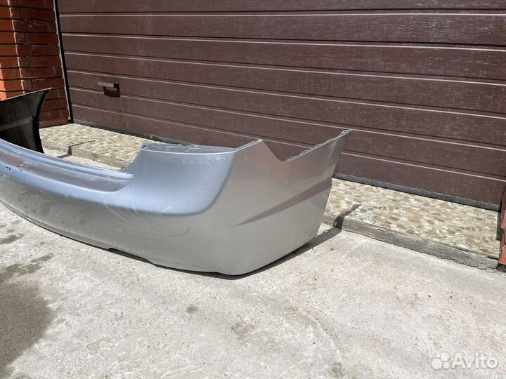 Бампер задний на honda civic 4d