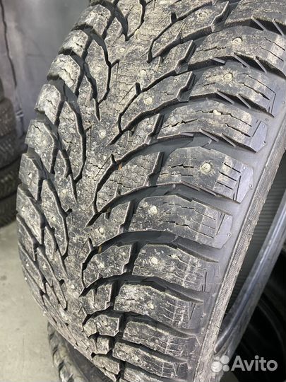 Nokian Tyres Hakkapeliitta 9 SUV 275/45 R21 110T