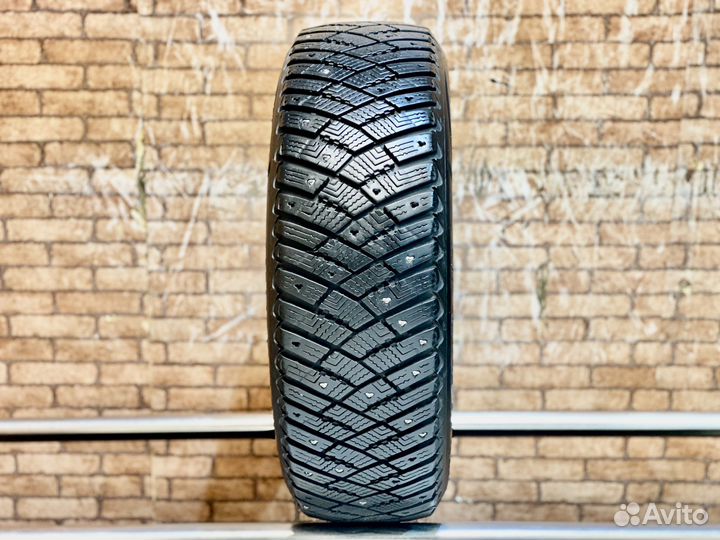 Goodyear Ultragrip Ice Arctic 185/65 R15