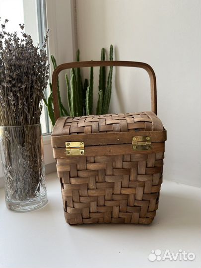 Плетёный лорец шкатулка корзина