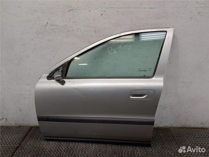 Дверь боковая Volvo V70, 2001