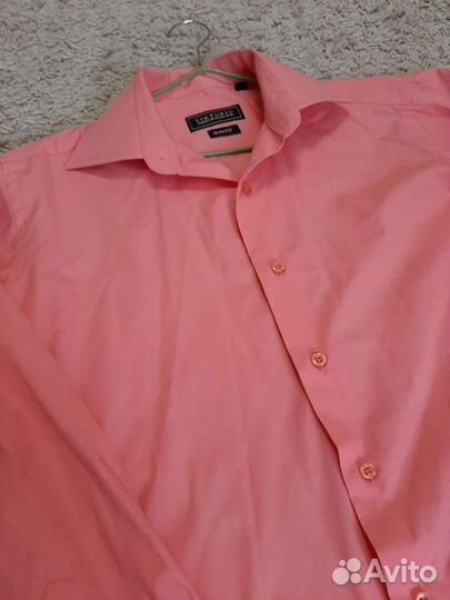 Рубашки мужские