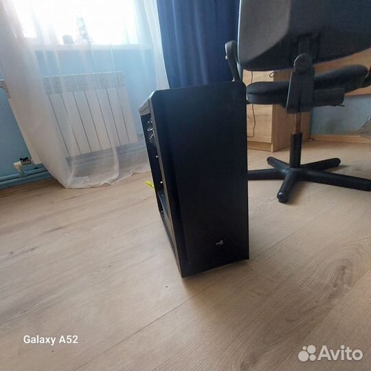 Игровой пк, монитор с пк