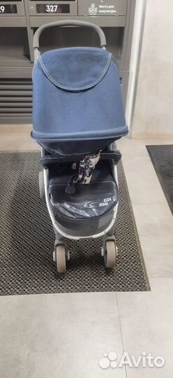 Детская прогулочная коляска