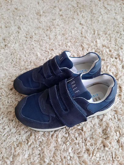 Кроссовки детские