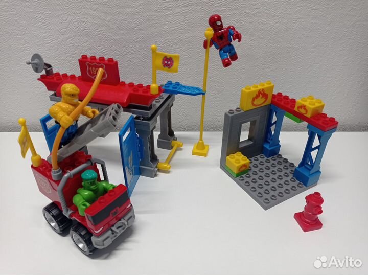 Мегаблокс 3+ человек паук и друзья