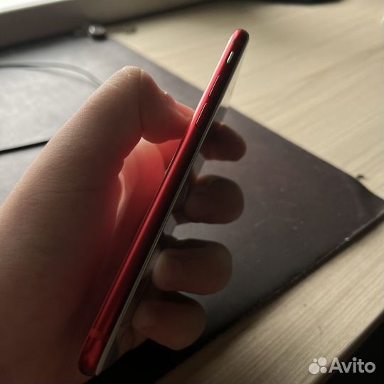 iPhone 8 64gb Red