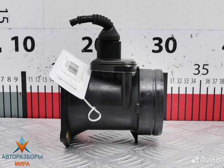 Расходомер воздуха Audi A4 B5 1999 06A906461B