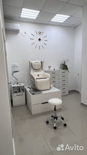 Требуется мастер маникюра