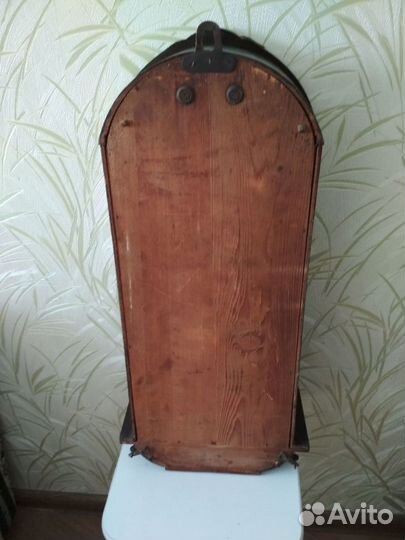 Старинные настенные часы