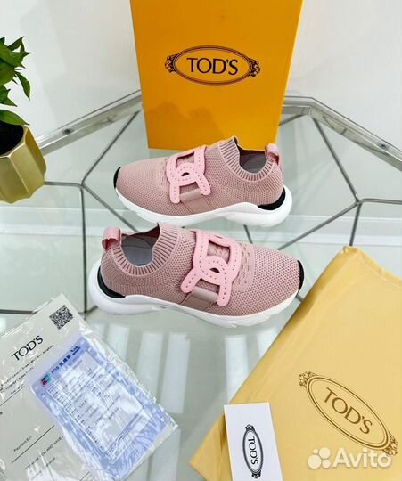 Кроссовки женские tods