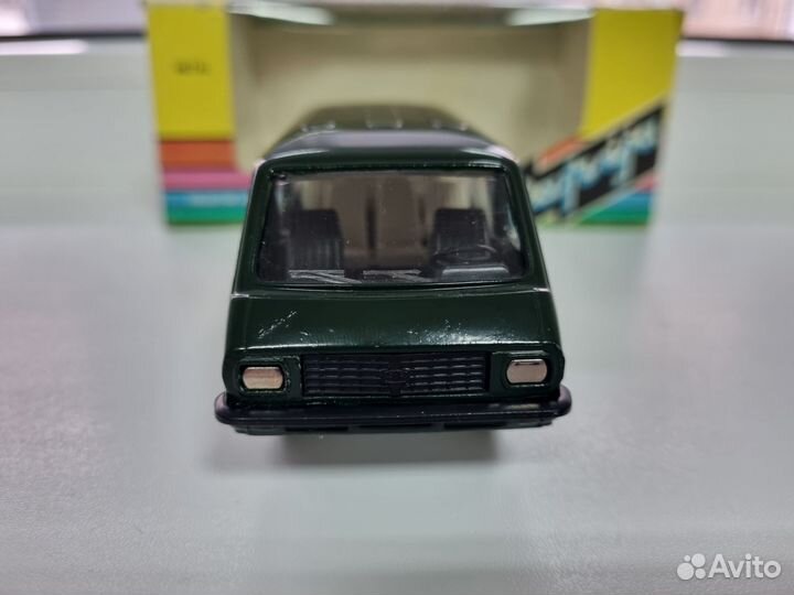 Модель раф-2203 А18, 1:43 Сделано в СССР