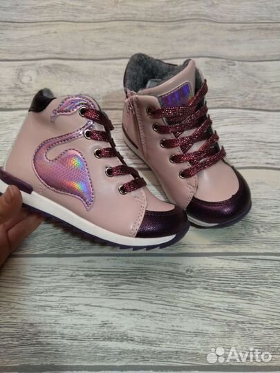 Сапожки для девочки