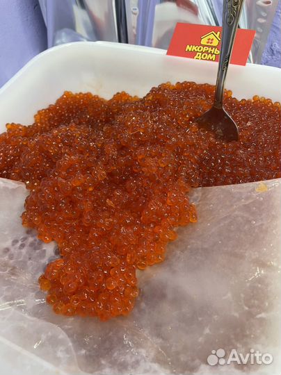 Красная икра кеты горбуши