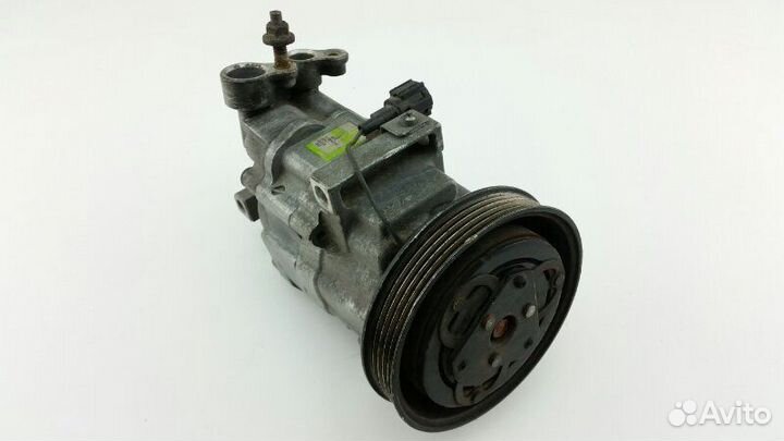 Компрессор кондиционера Nissan Wingroad VAY12