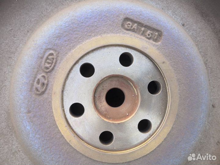 Маховик + сцепление Kia Ceed JD G4FA 2013