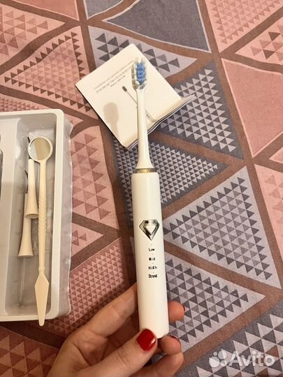 Зубная щетка, скалер