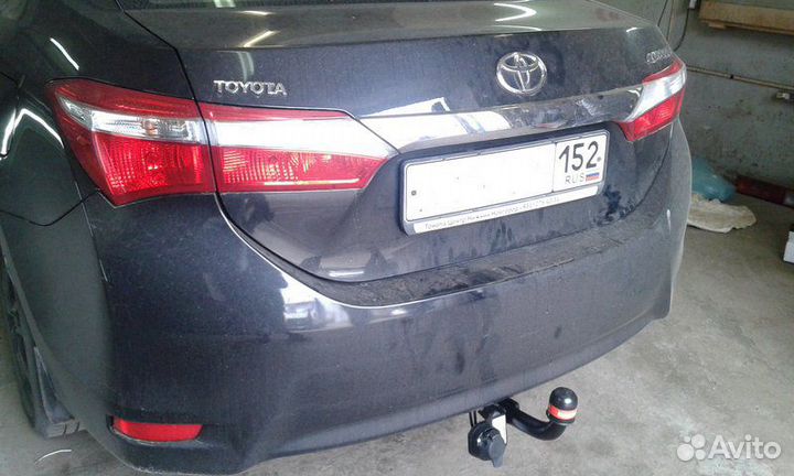 Фаркоп Toyota Corolla