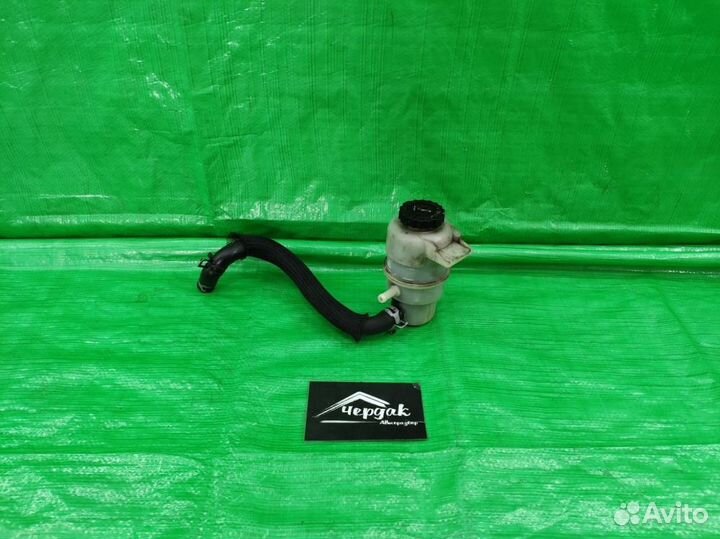 Бачок гур Caliber/Patriot/Compass/Avanger/Liberty