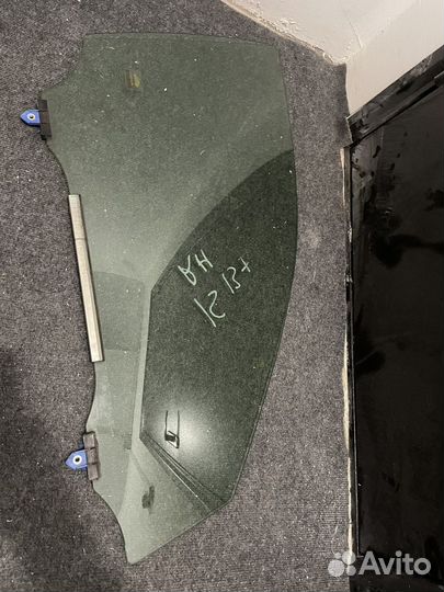 Стекло переднее правое lexus is250 2014