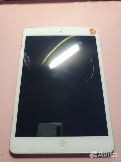 Apple iPad mini, 64Гб