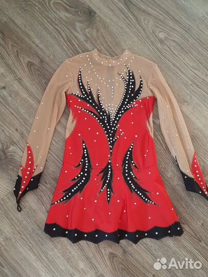 Купальник гимнастический