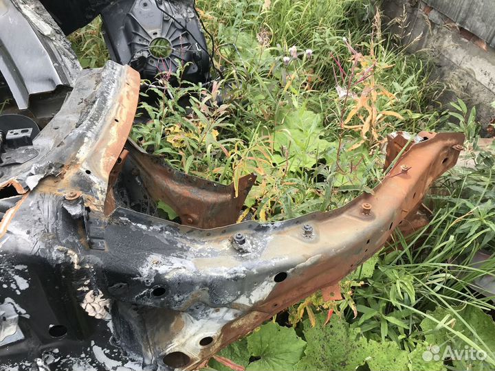 Крыло заднее правое для BMW X5 E70 2007-2013 г