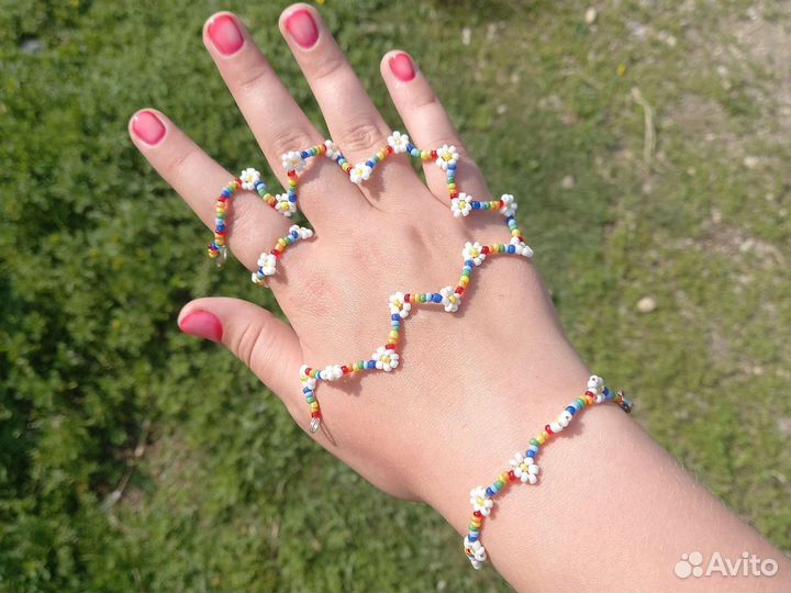 Набор украшений из бисера