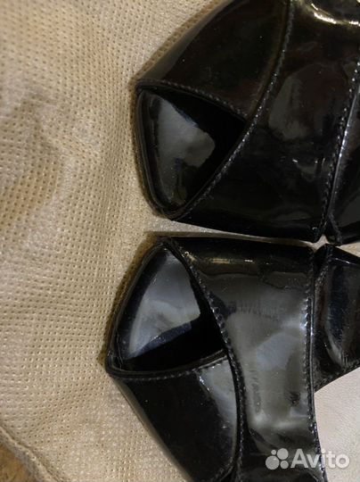 Босоножки женские 39 размер