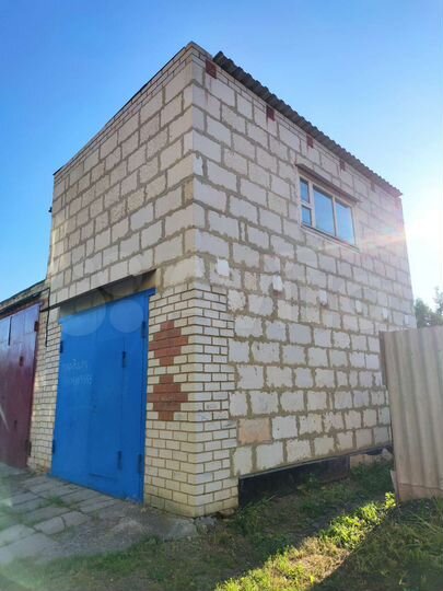 Гараж, > 30 м²