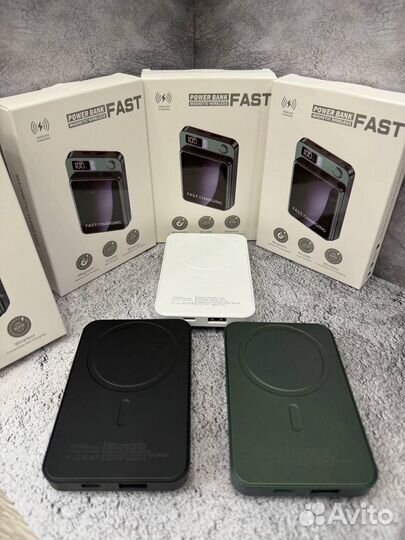 Повербанк с беспроводной зарядкой 10000 мАч