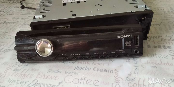 Магнитола sony(рабочая сама магнитола)