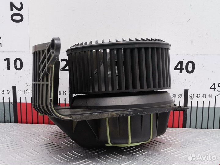 Моторчик печки для Renault Scenic 2 7701056598