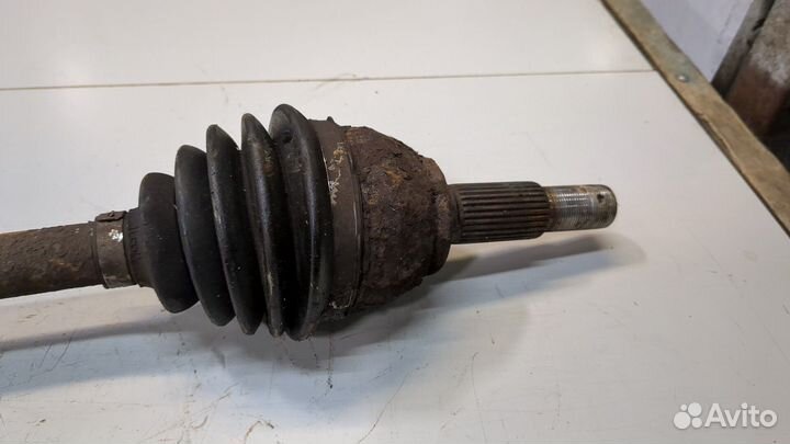 Полуось Nissan Juke, 2013