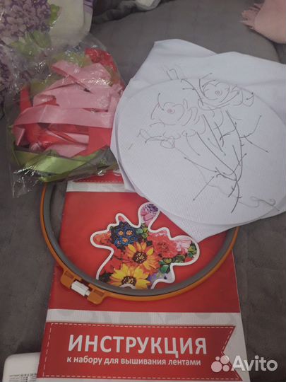 Вышивка лентами, крестиком