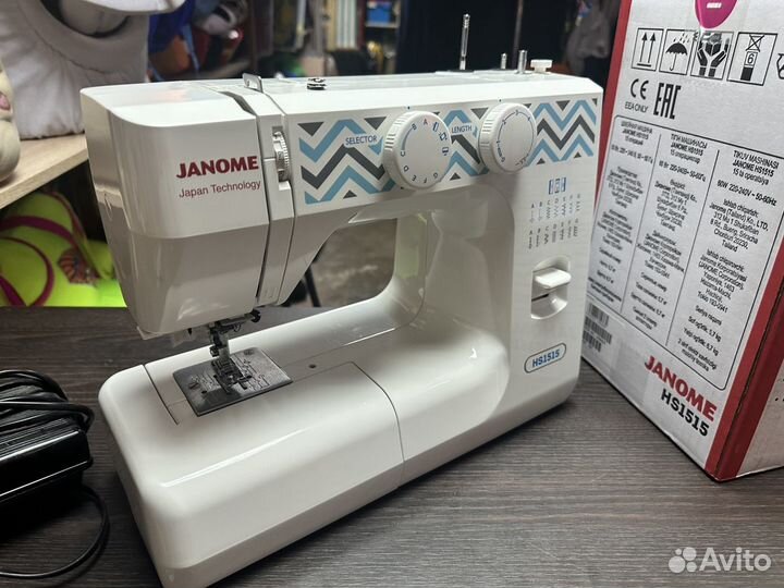 Швейная машина Janome hs1515