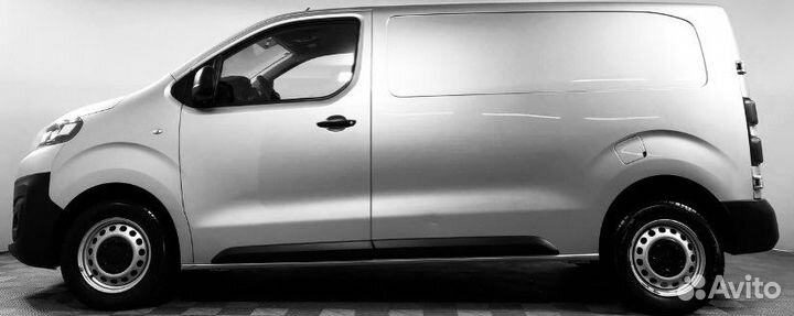 Водитель с личным автомобилем фургон