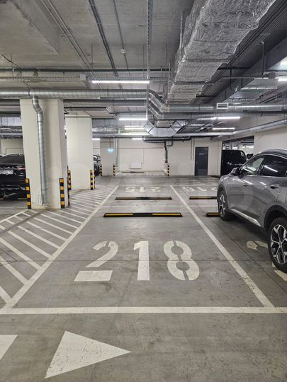 Машиноместо, 15 м²