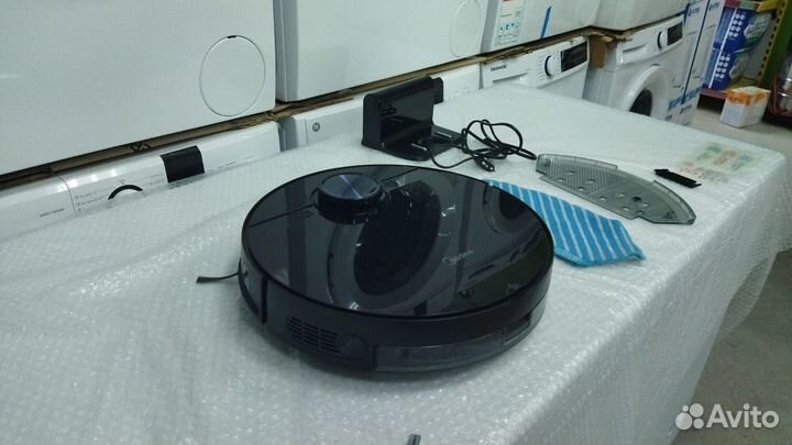 Робот пылесос Midea M7