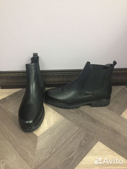 Ботинки женские