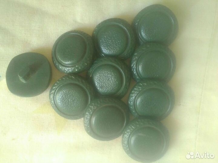 Пуговицы 10 шт