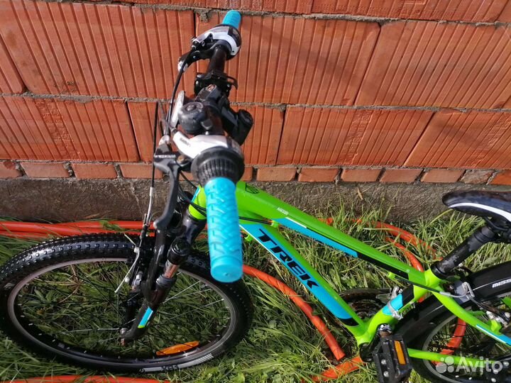 Велосипед подростковый Trek MT 220 24