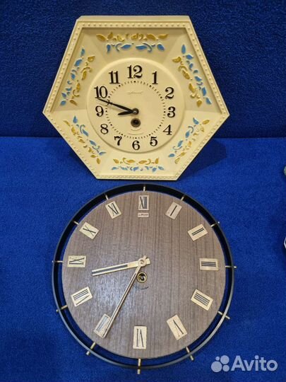 Настенные часы СССР