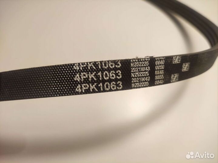 Ремень гидроусилителя руля новый Gates 4pk1063