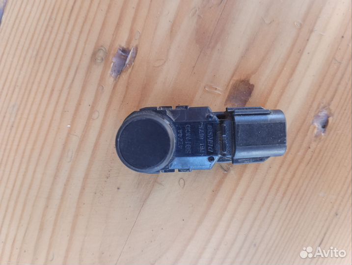 Датчик парктроника toyota