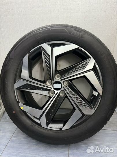 Новые.Оригинал.Hyundai Tucson 235/55r19